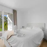 Alcazaba Lagoon Luxury Retreat エステポナ