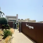 Alcazaba Lagoon Luxury Retreat アパート